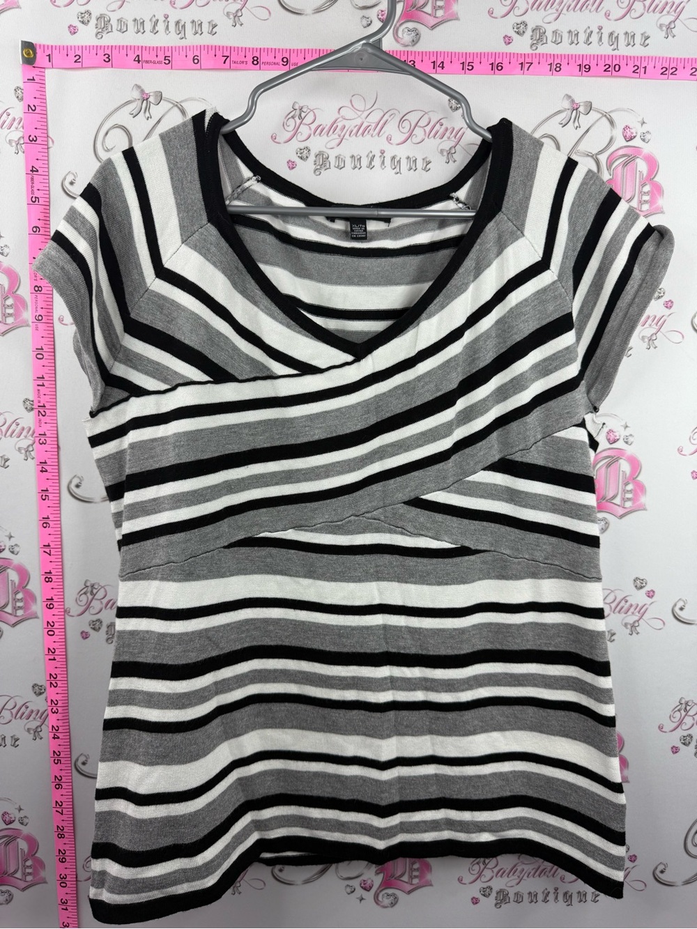 Cable & Gauge Black, Gray and White Striped Short-Sleeve Top